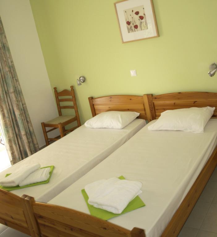 Nikolaki Rooms Порто-Рафті Екстер'єр фото